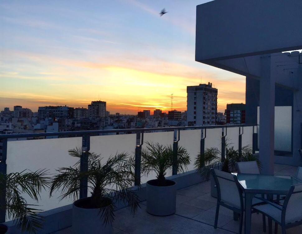 Apartamento En Recoleta Буенос Айрес Екстериор снимка